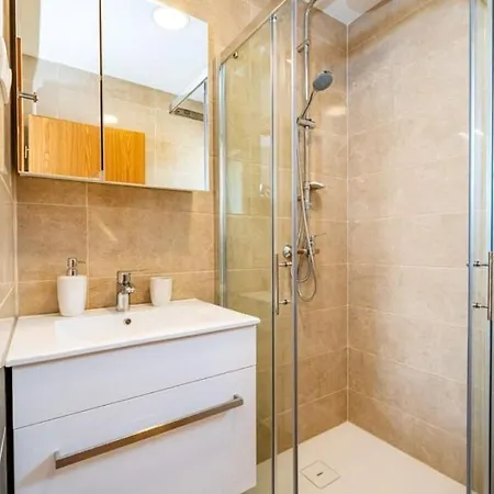 Holiday Home Zvone - Cozy And Comfortable Novigrad (Dalmatia)