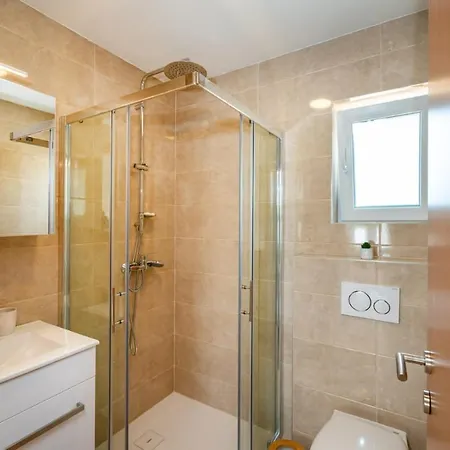 Holiday Home Zvone - Cozy And Comfortable Feriehus Novigrad (Dalmatia)